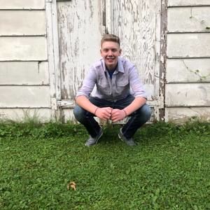 Meet your Posher, Carter